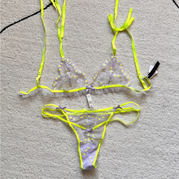 For love and lemons lingerie s m